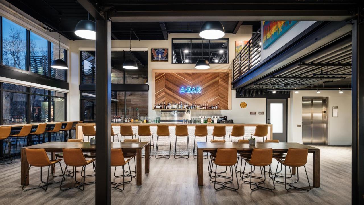 The Block Hotel & Commons Силвърторн Екстериор снимка