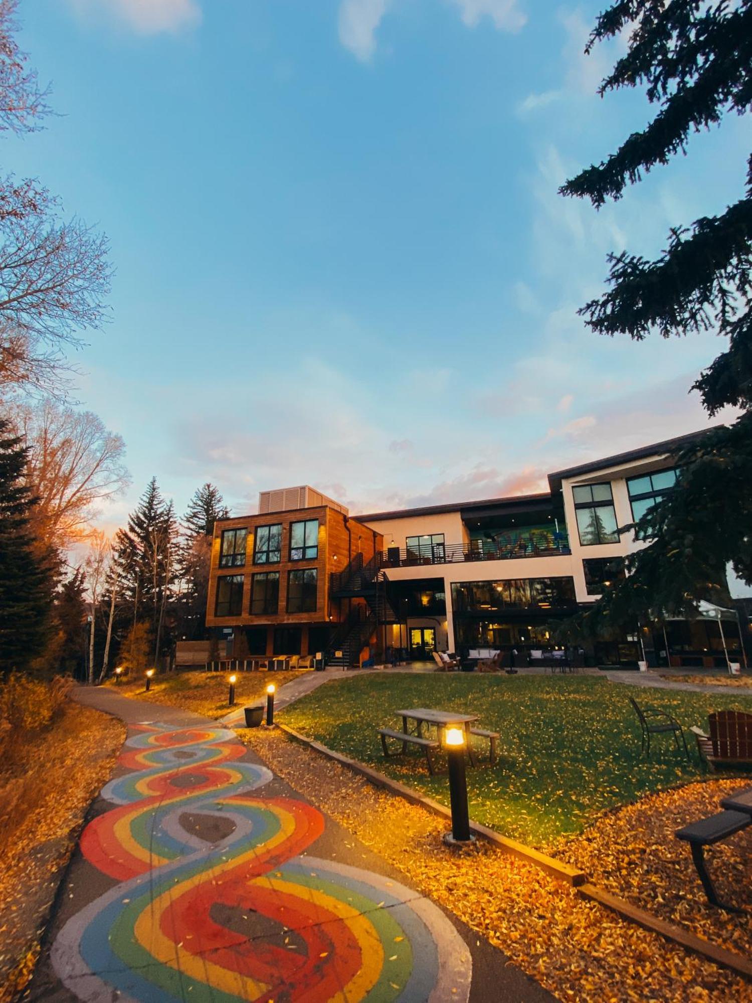 The Block Hotel & Commons Силвърторн Екстериор снимка